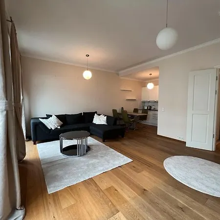 2 Rooms, Hall, Kitchen, Bathroom, 79sqm Apartment