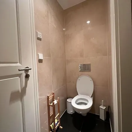 2 Rooms, Hall, Kitchen, Bathroom, 79sqm Bratislava